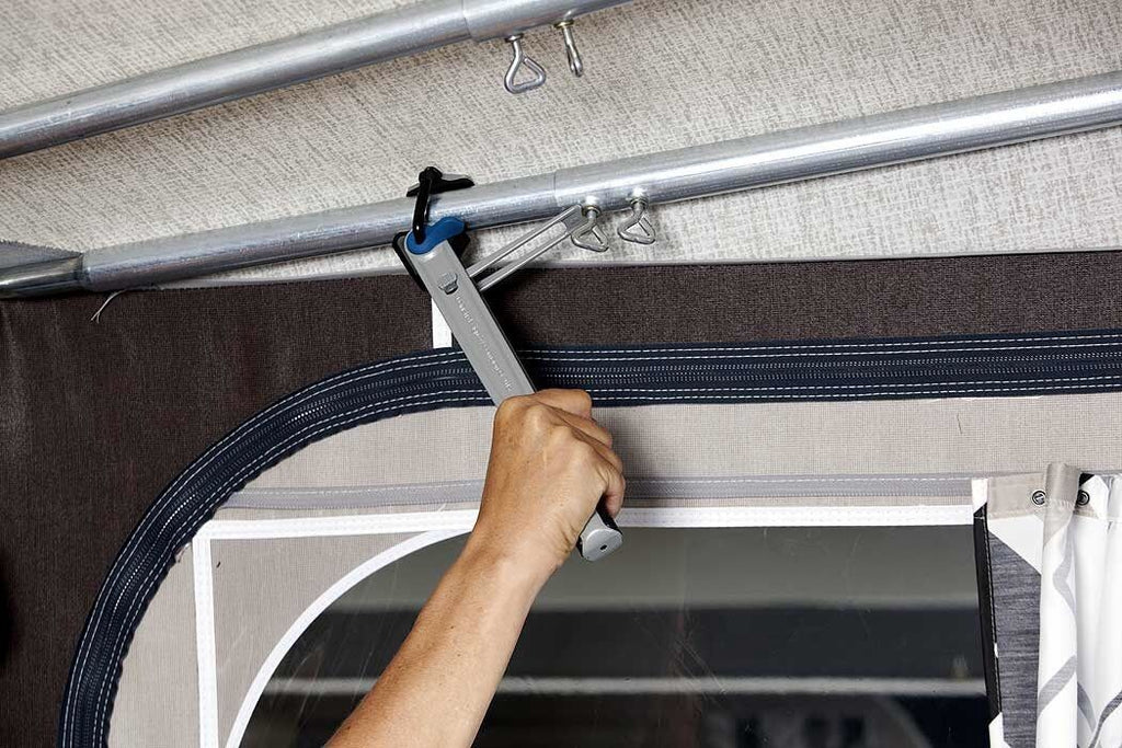 Isabella Hercules Triples Pole Tensioner