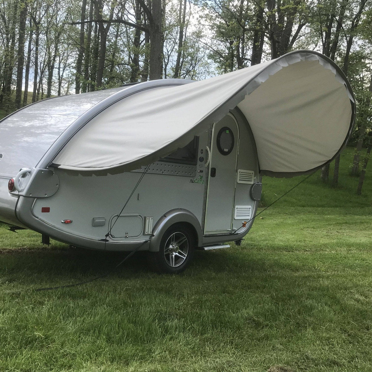 All-Pro Shade Wing Visor for TAB 320 Campers