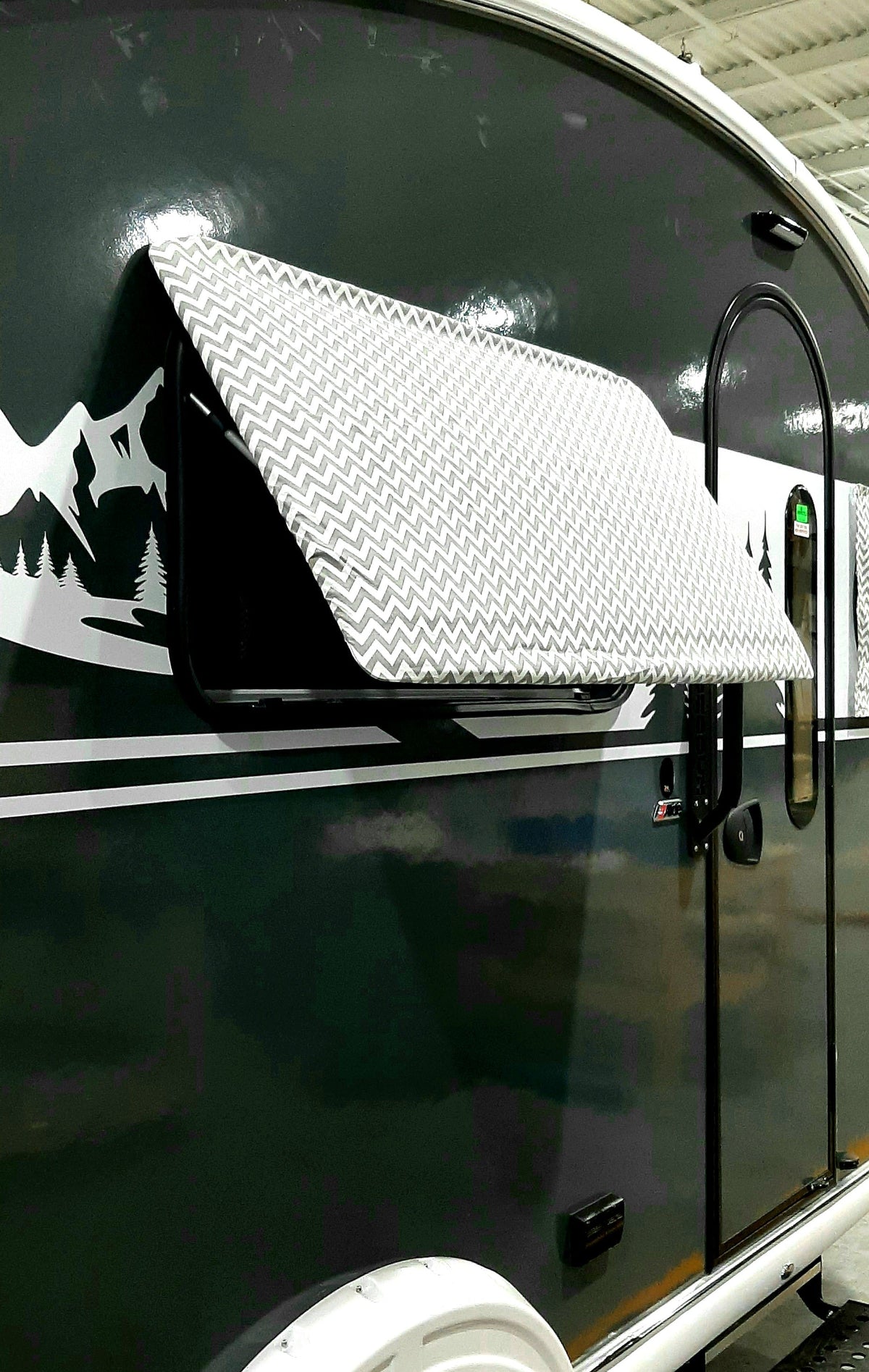 All-Pro Window Covers for TAB Trailers
