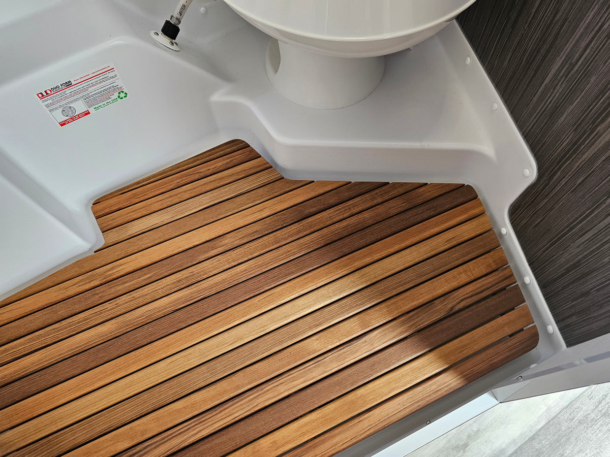 TAB 400 TEAK WET-BATH FLOOR INSERT