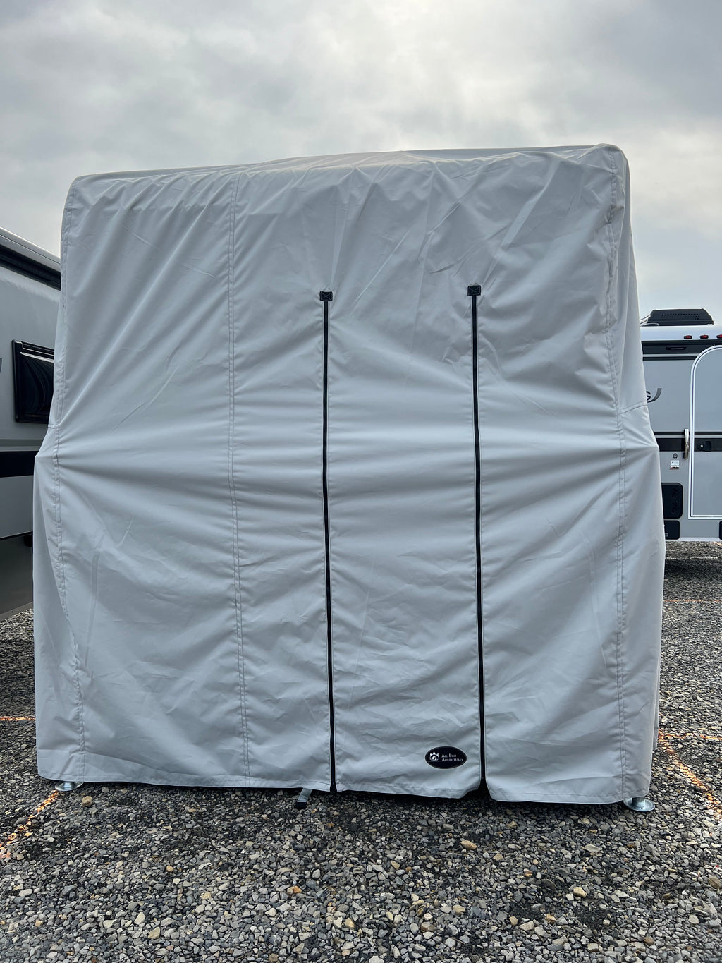 Truck Camper Cover for Cirrus 620