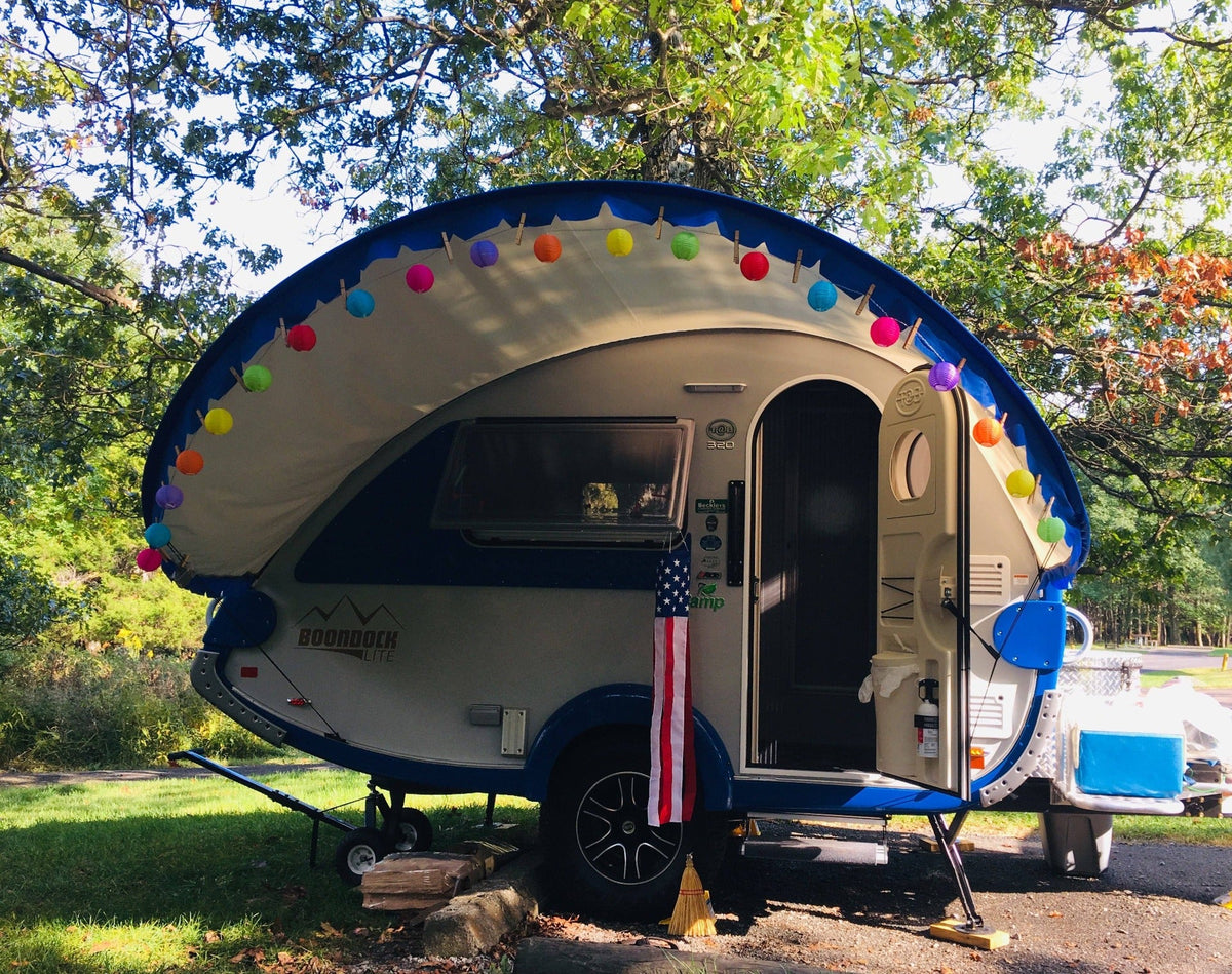 All-Pro Shade Wing Visor for TAB 320 Campers